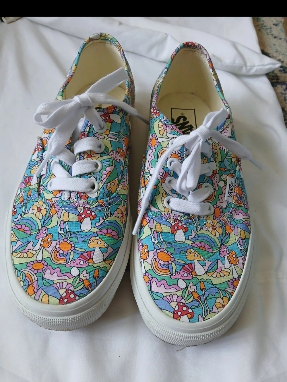 Vans  Womens Psychedelic Retro Floral Mushroom Print Skateboarding Shoes Sz  6